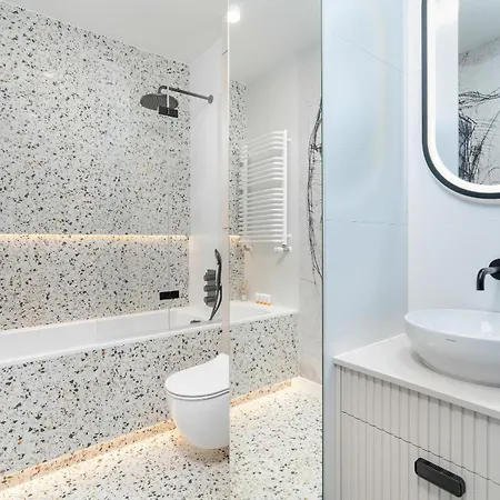 Pastel Blue Grunwald With Garden & Parking By Renters * Poznań