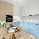 شقة Pastel Blue Grunwald With Garden & Parking By Renters