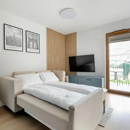 Apartment Pastel Blue Grunwald With Garden & Parking By Renters *