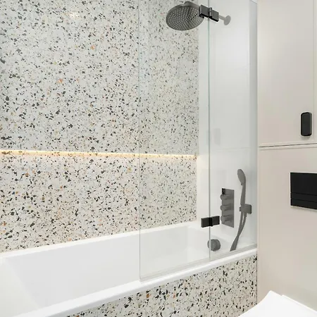 Pastel Blue Grunwald With Garden & Parking By Renters Poznan