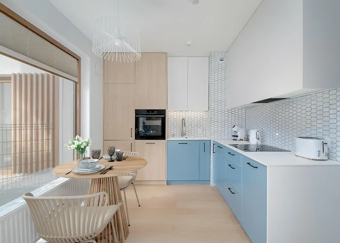 Pastel Blue Grunwald With Garden & Parking By Renters Poznań